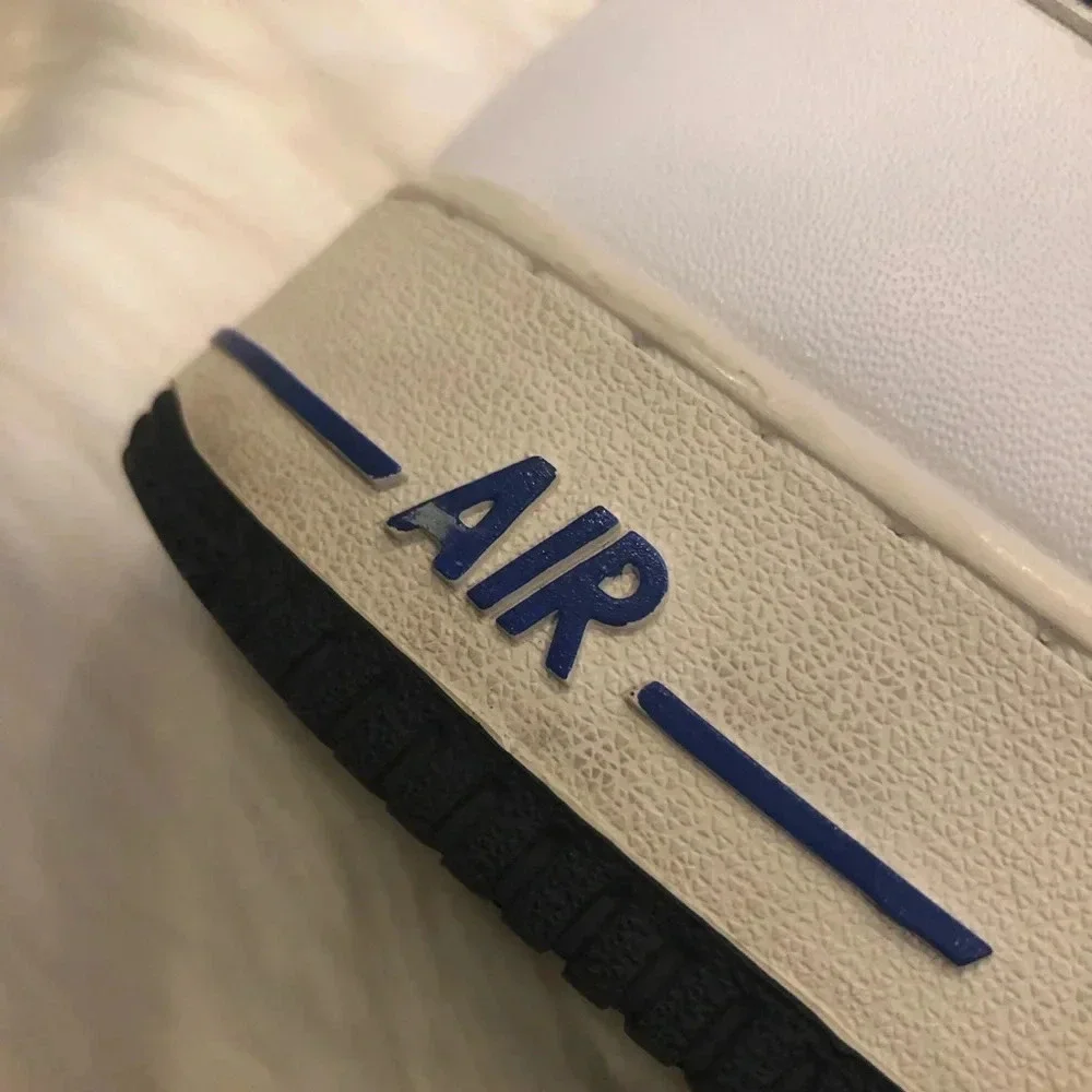 - Nike air 101/2 med